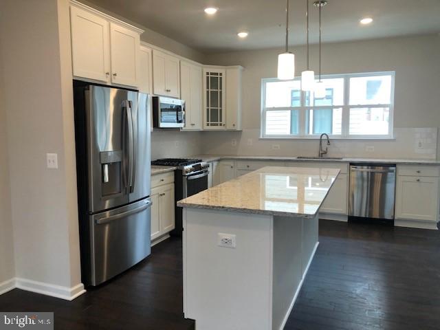 8177 FRONT STREET Unit: Q041