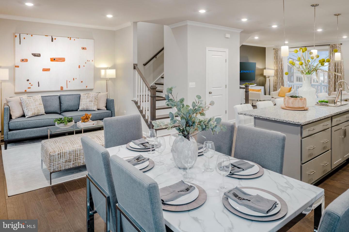 8177 FRONT STREET Unit: Q041