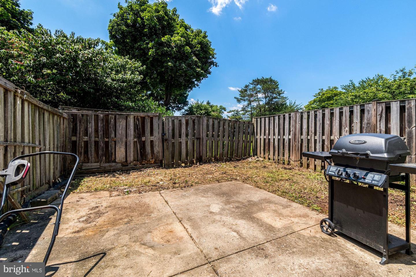 13034 COUNTRY RIDGE DRIVE
