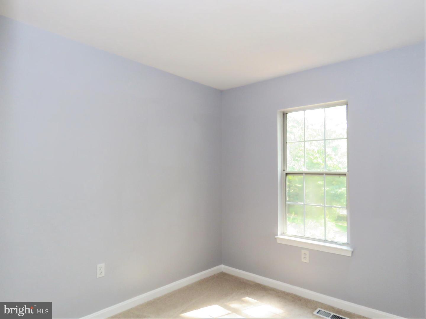 7526 MATTINGLY LANE