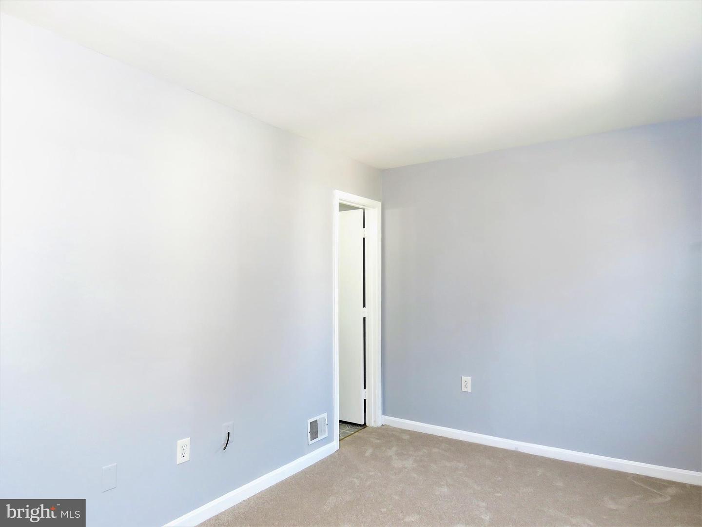 7526 MATTINGLY LANE