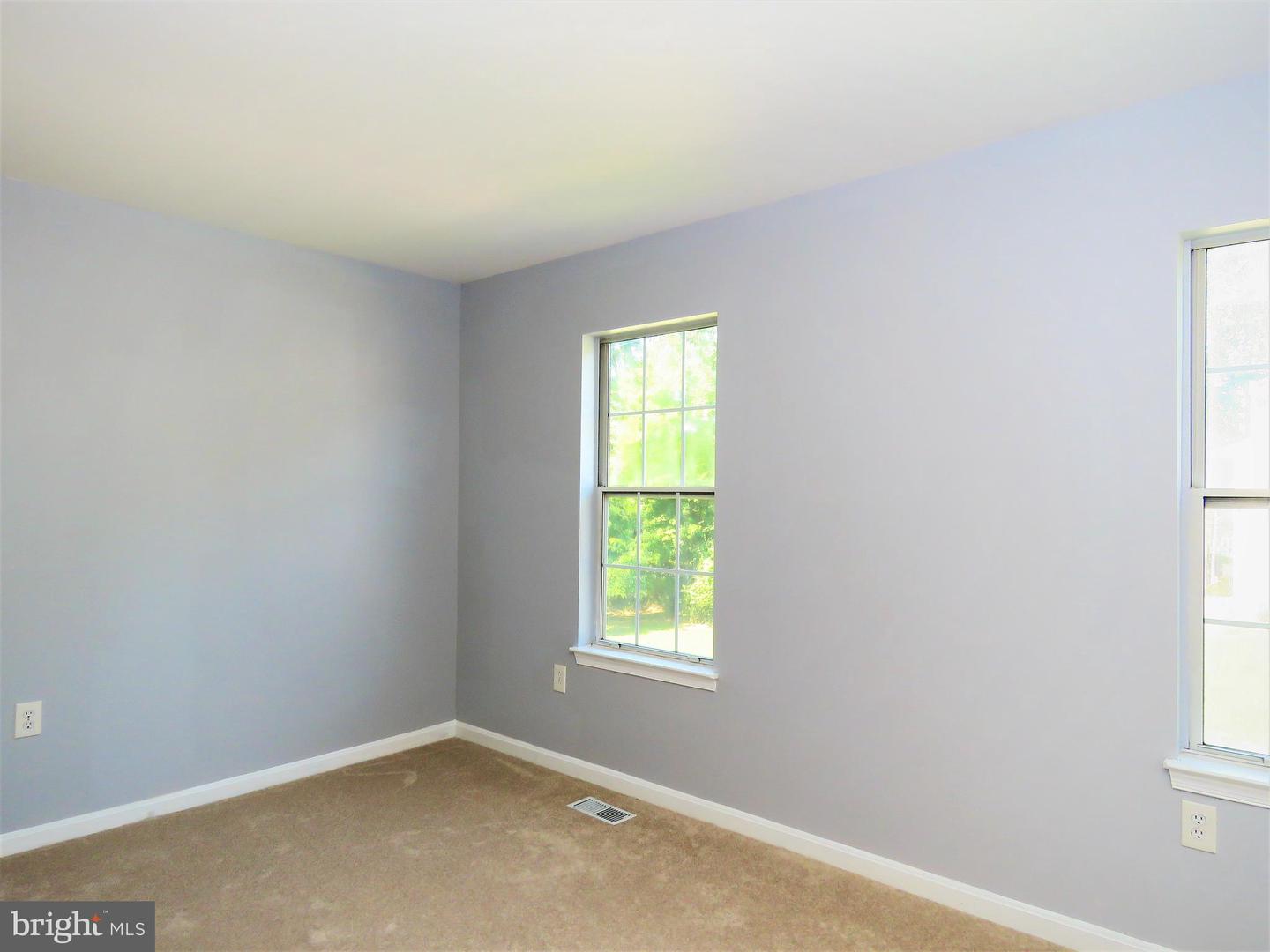 7526 MATTINGLY LANE