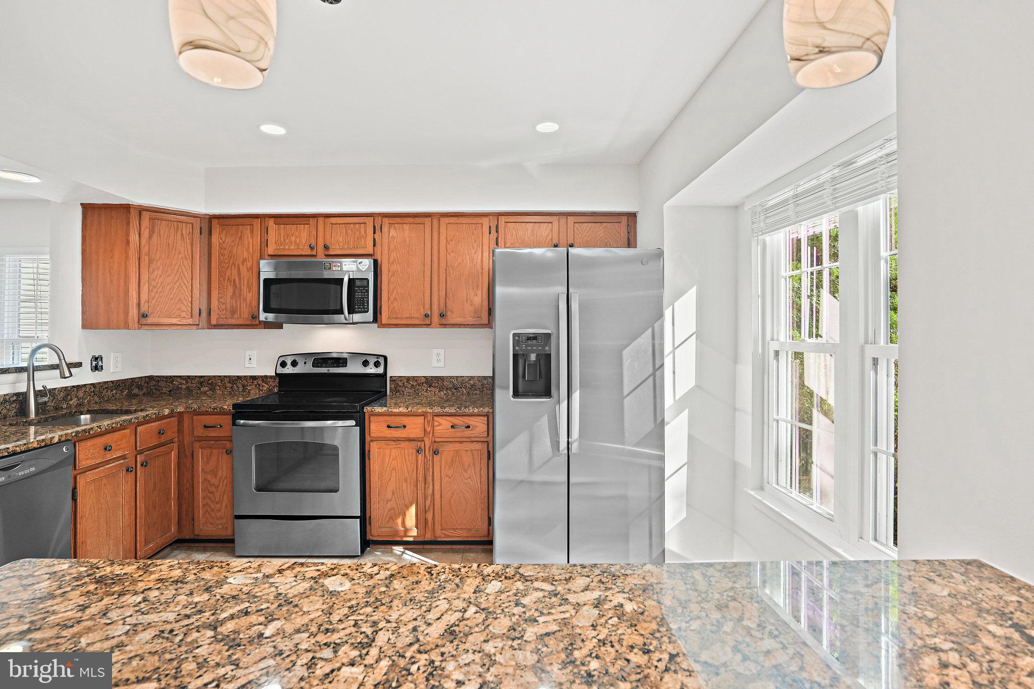 3500 Dartmoor LANE Unit: 31