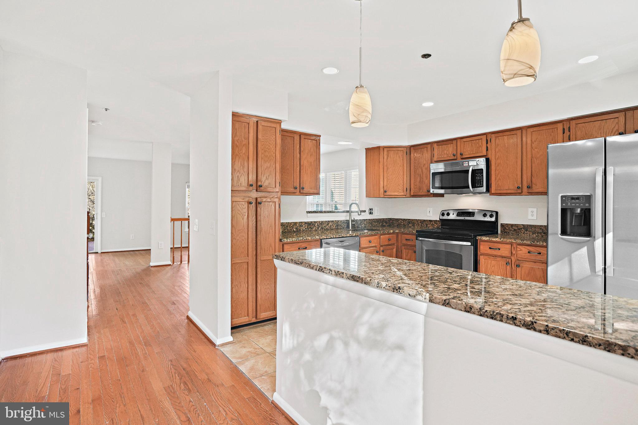 3500 Dartmoor LANE Unit: 31