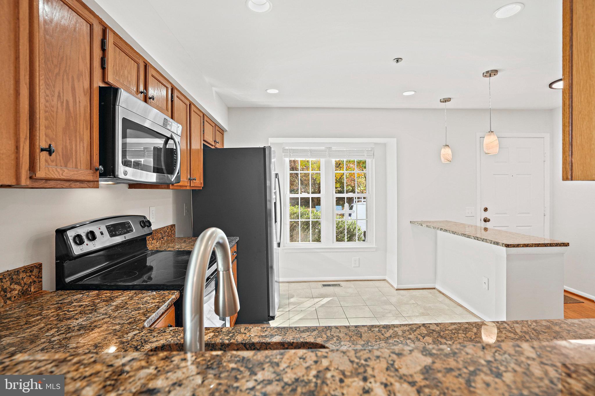 3500 Dartmoor LANE Unit: 31