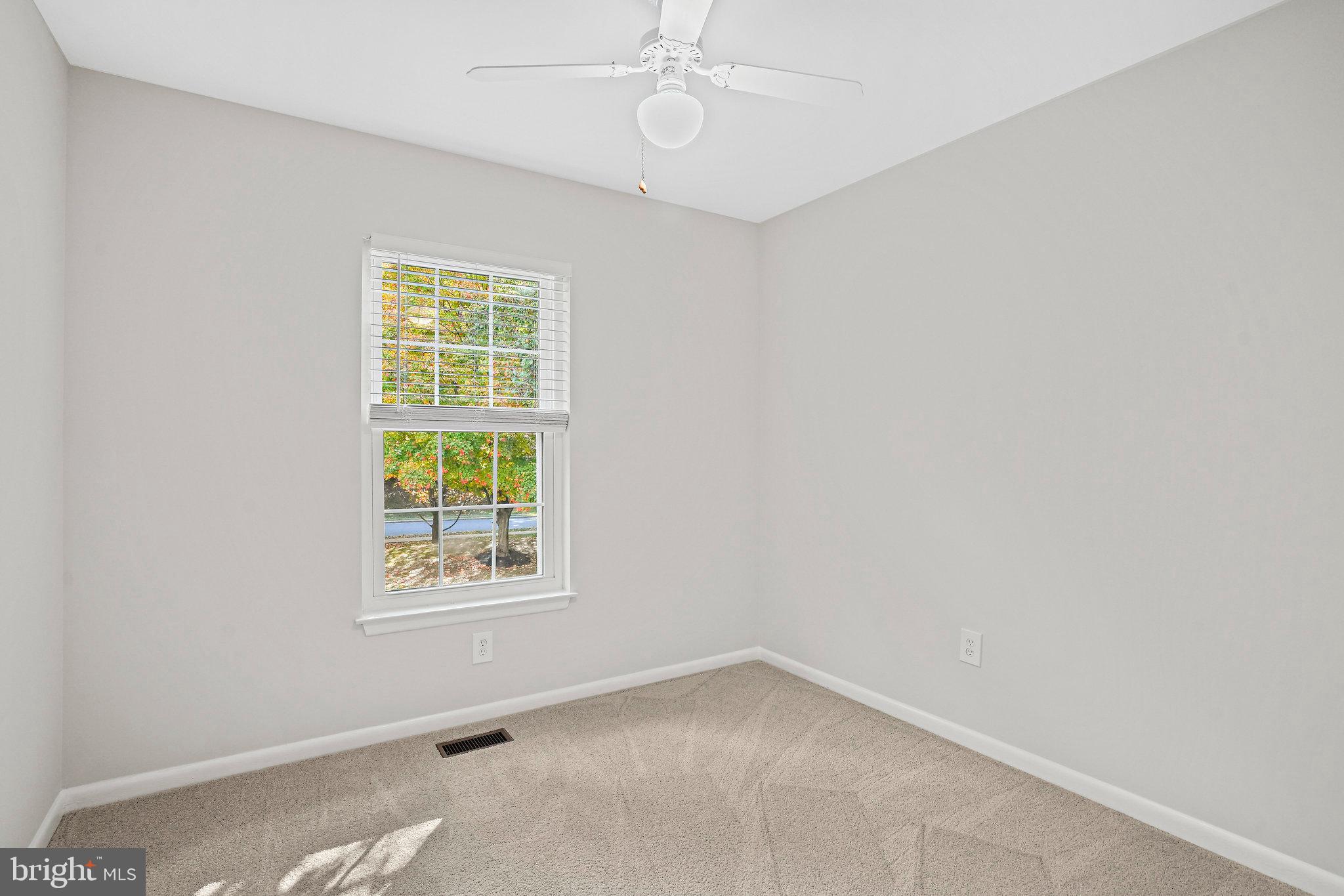 3500 Dartmoor LANE Unit: 31