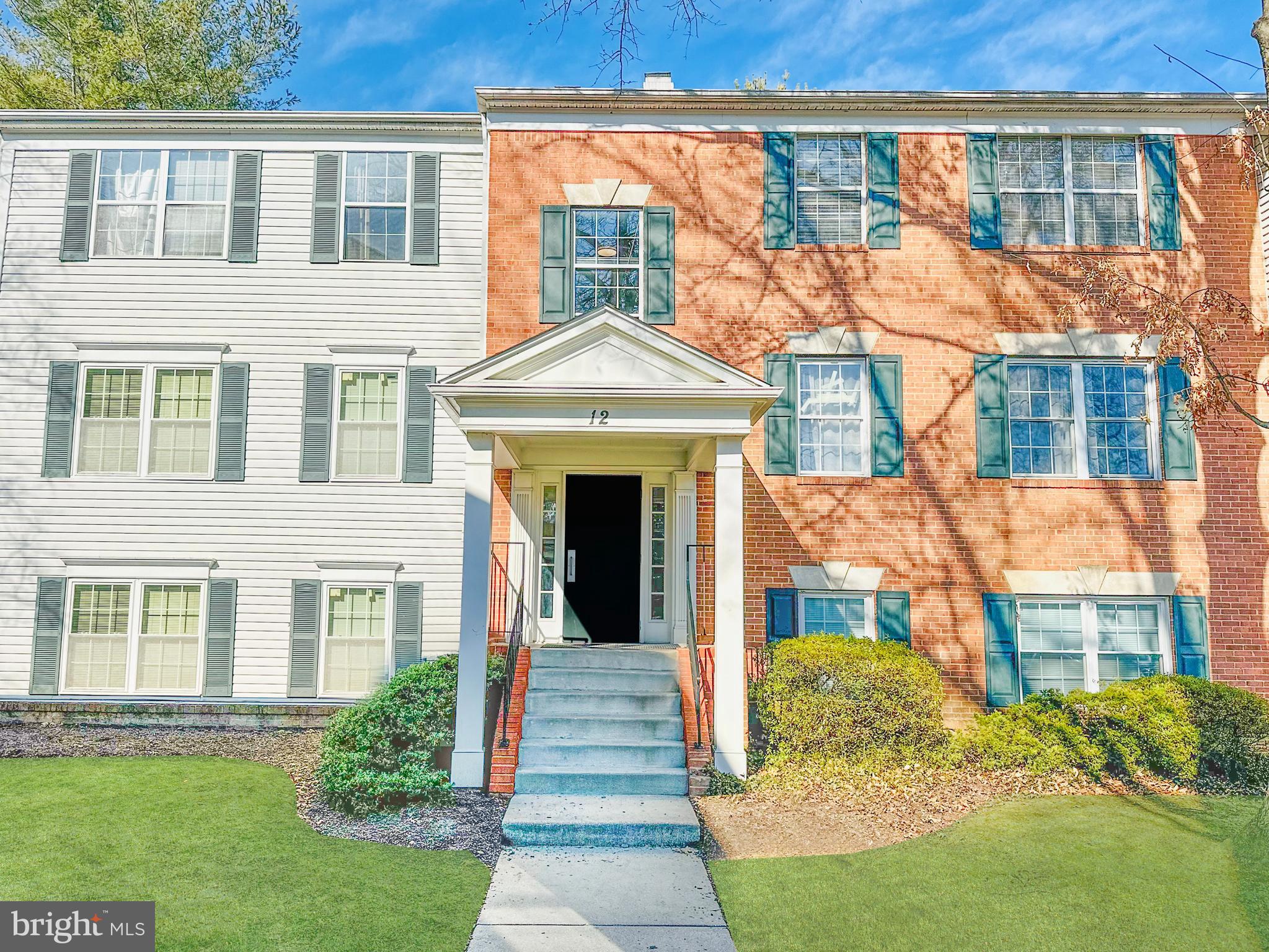 12 Normandy Square Court Unit: 3AC