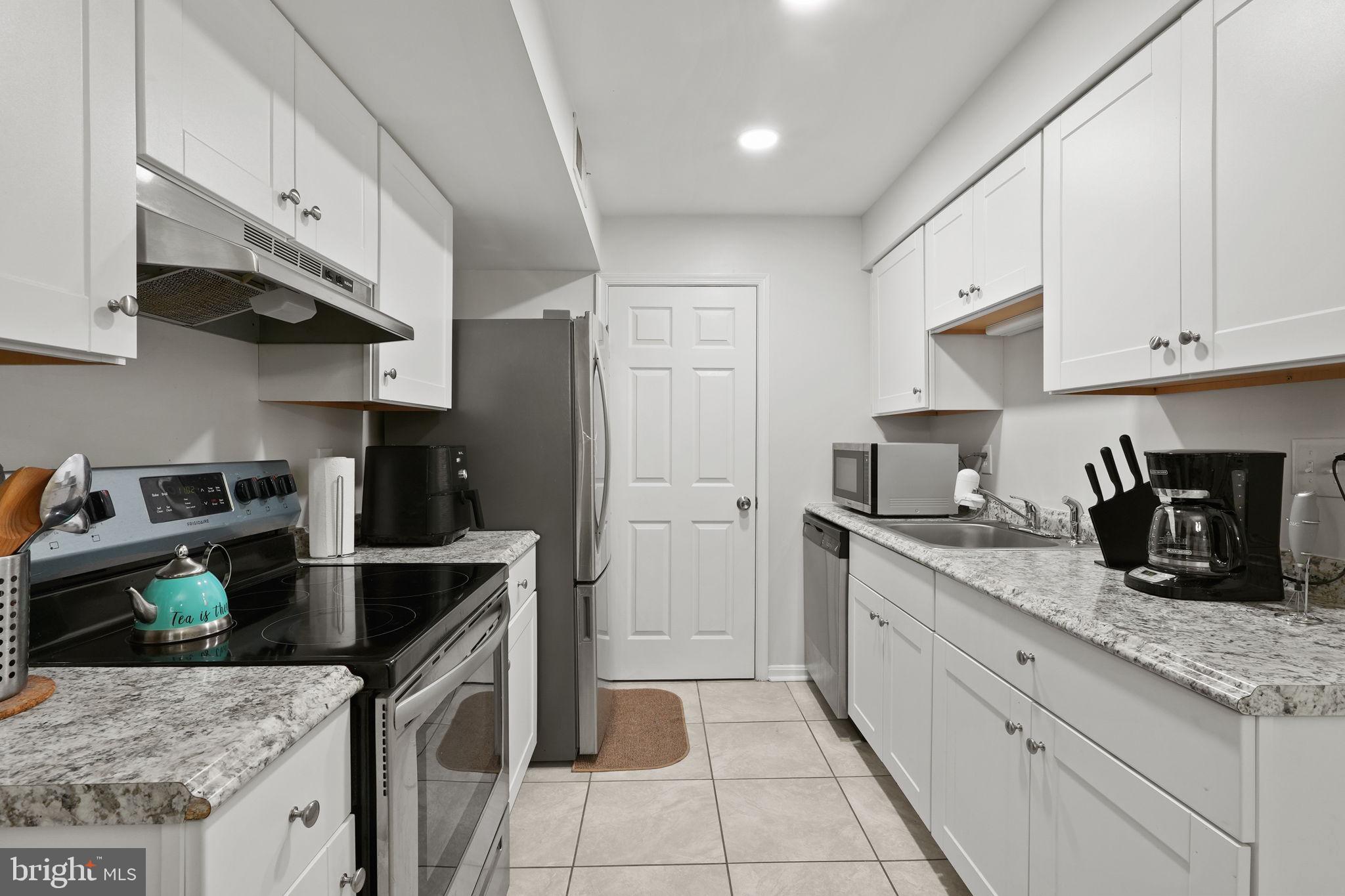 12 Normandy Square Court Unit: 3AC