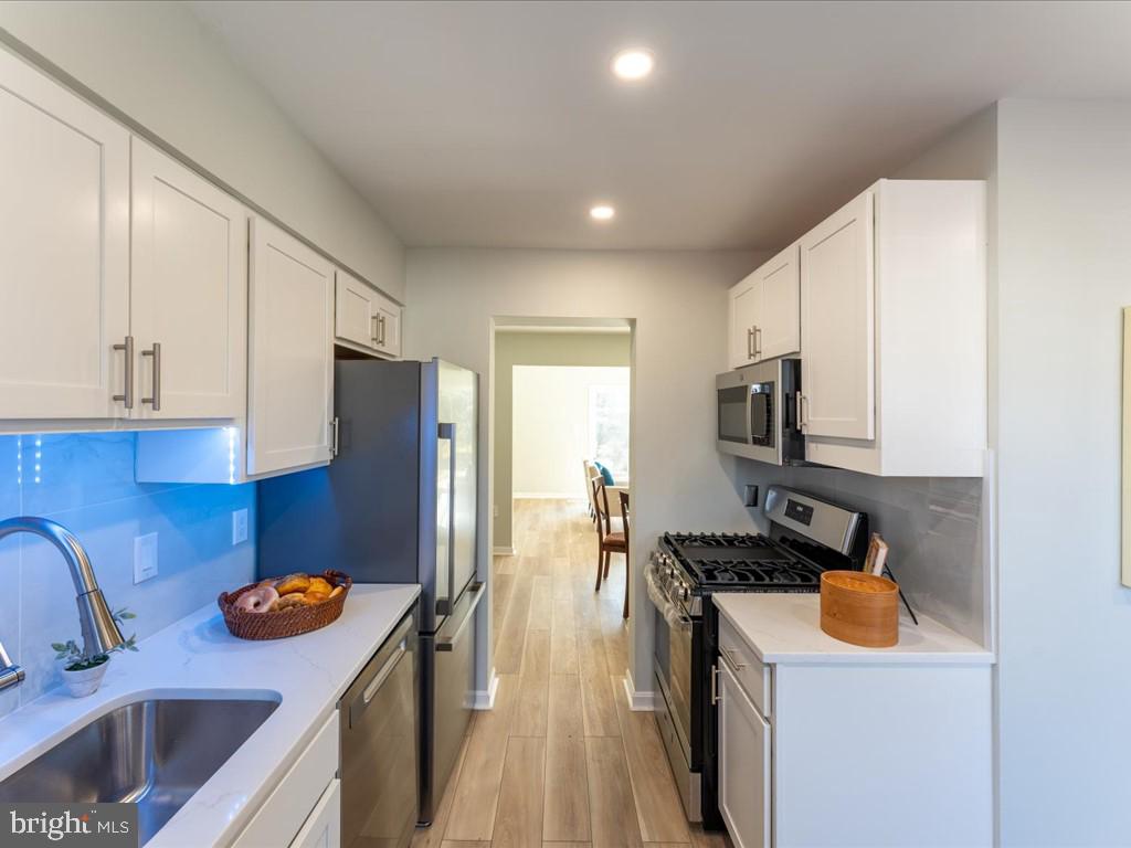 798 Princeton Pl #2