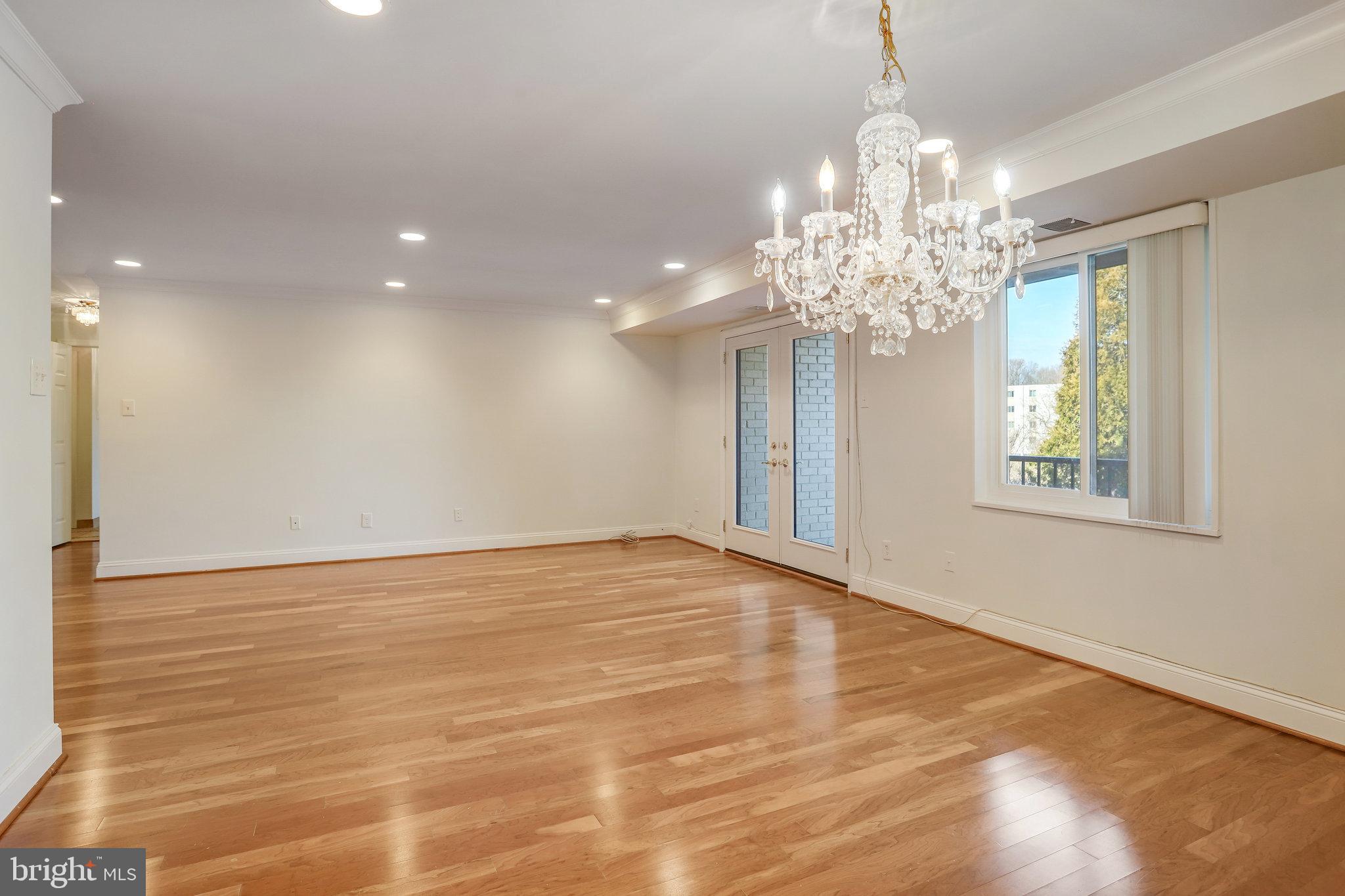 7425 Democracy Blvd #209