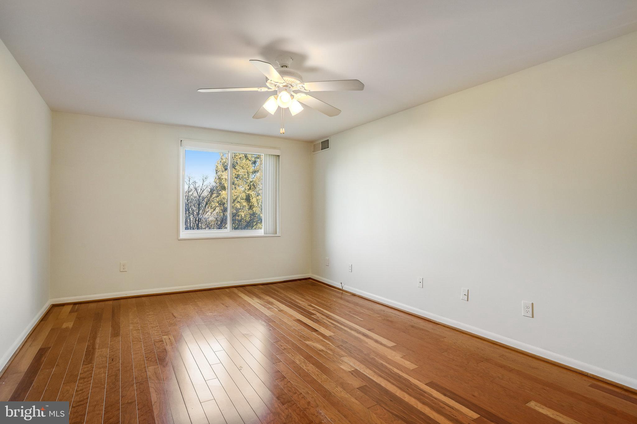 7425 Democracy Blvd #209
