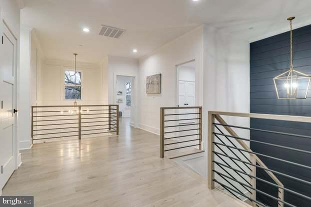 10312 Parkwood Dr