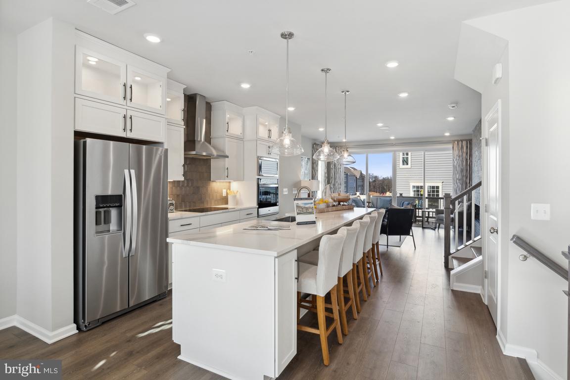 26220 Queens Grove Ter