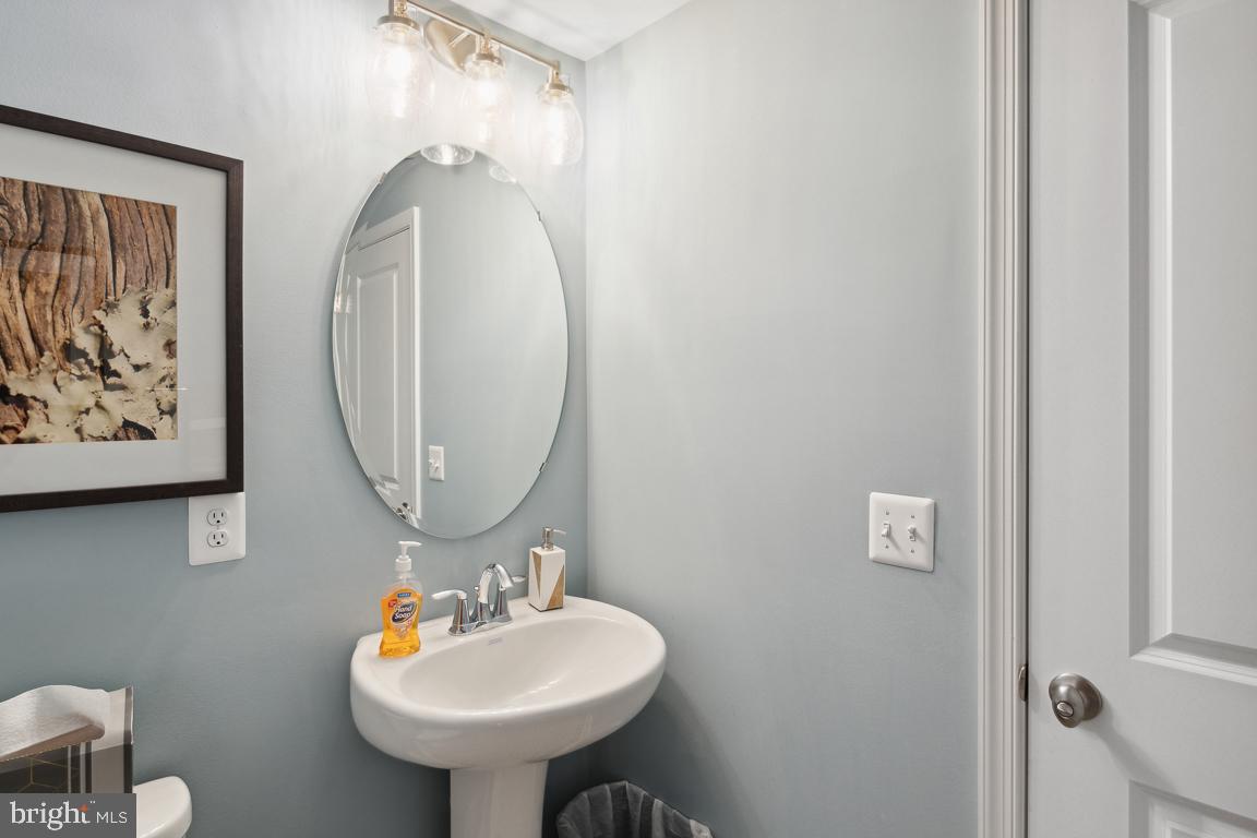 26220 Queens Grove Ter