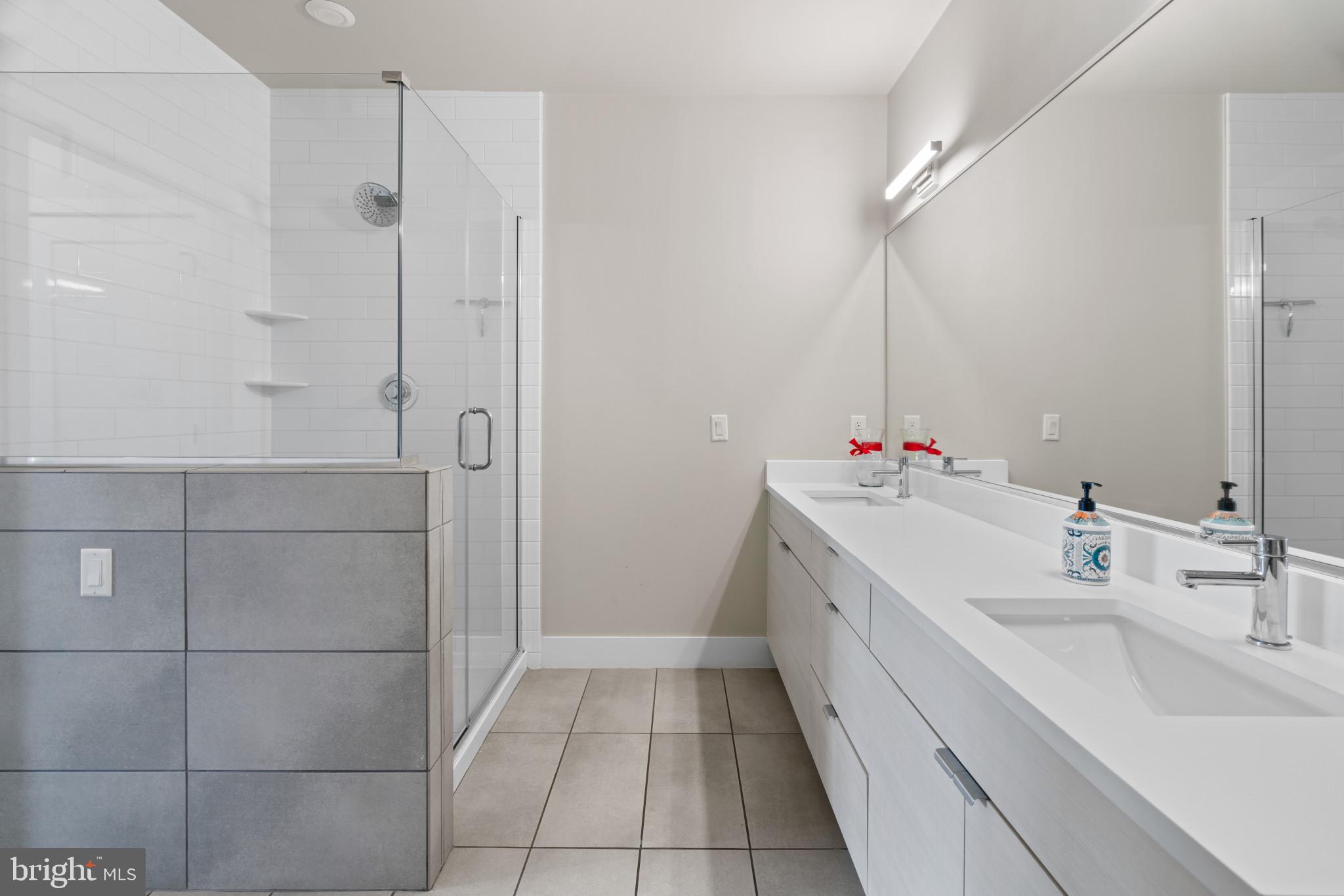 502 Diamondback Dr #210
