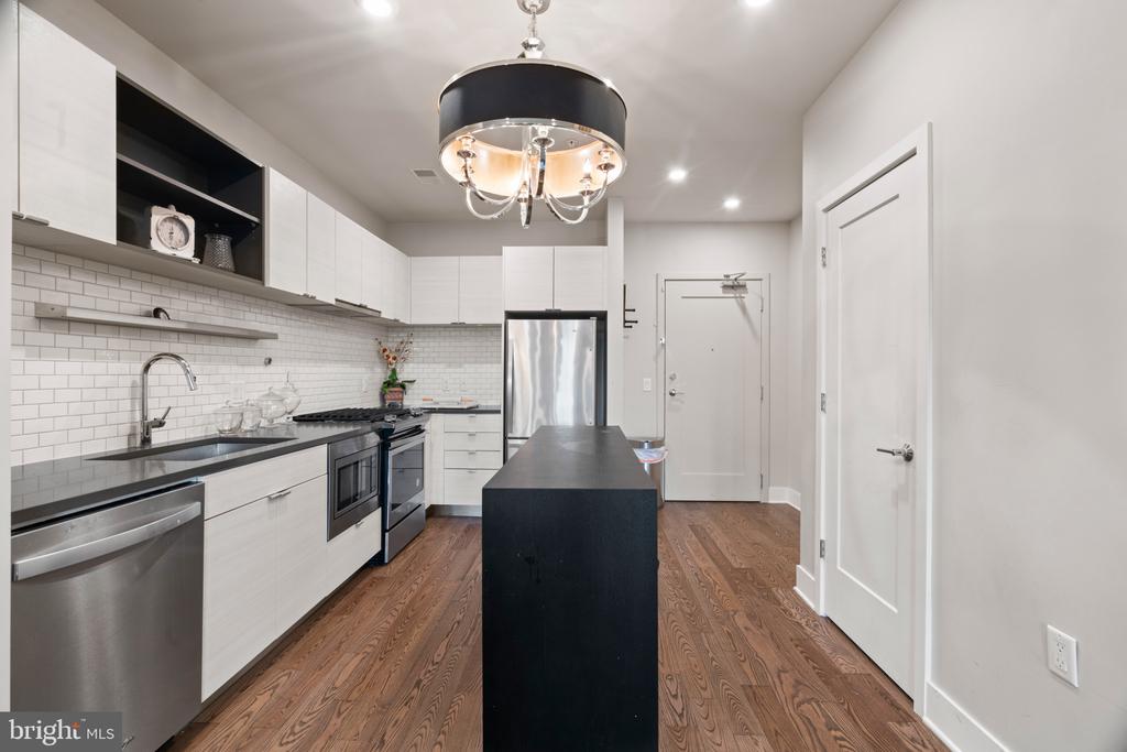 502 Diamondback Dr #210