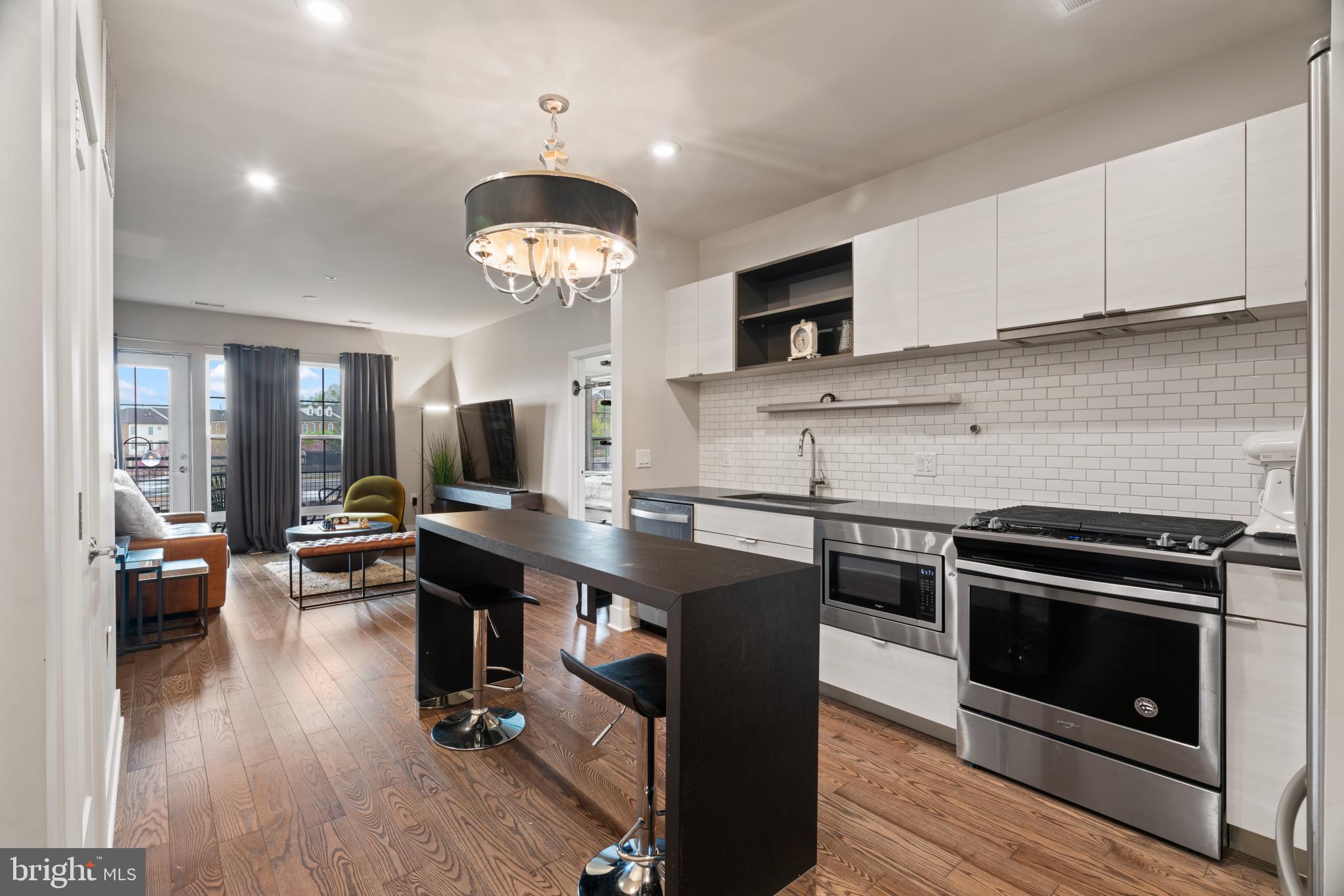 502 Diamondback Dr #210
