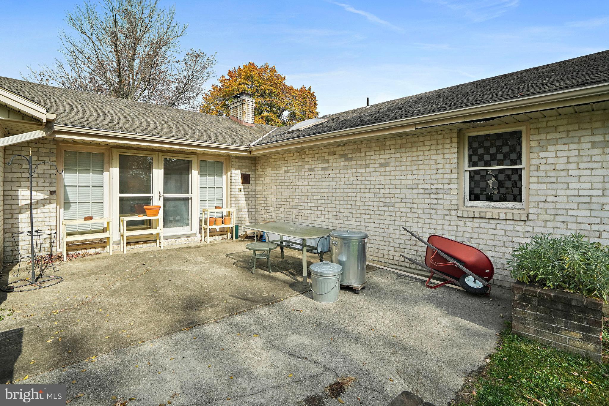 9208 Gue Rd