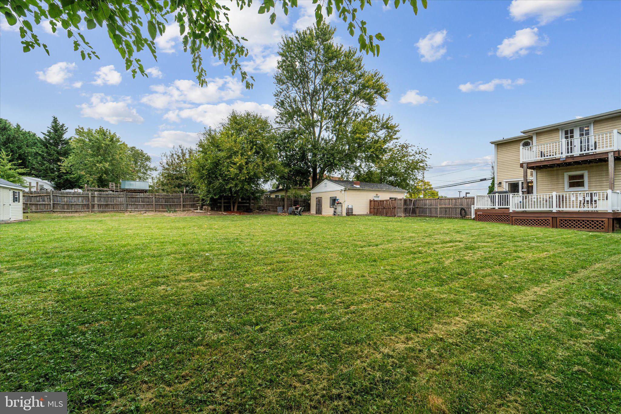 26008 Ridge Rd