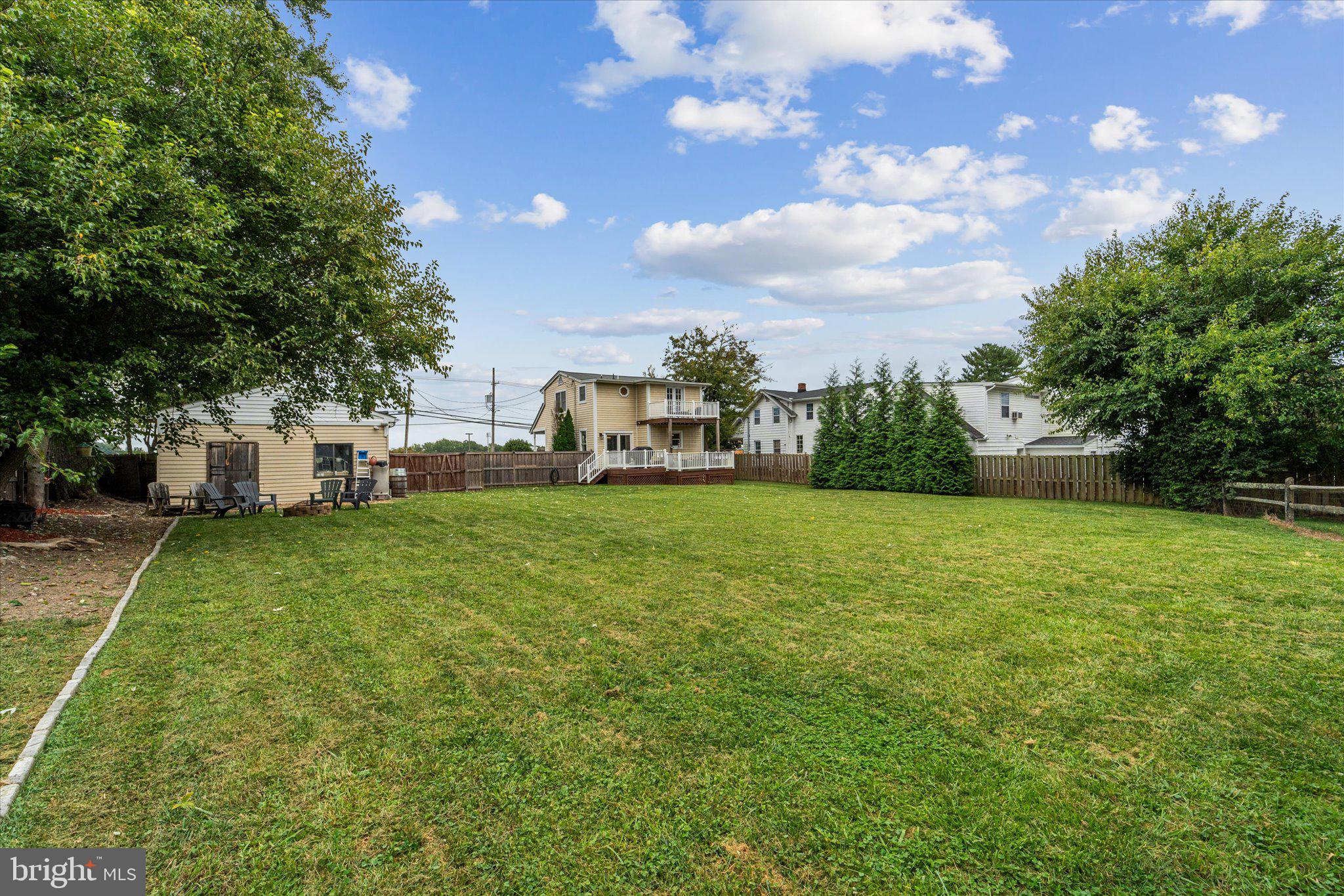 26008 Ridge Rd
