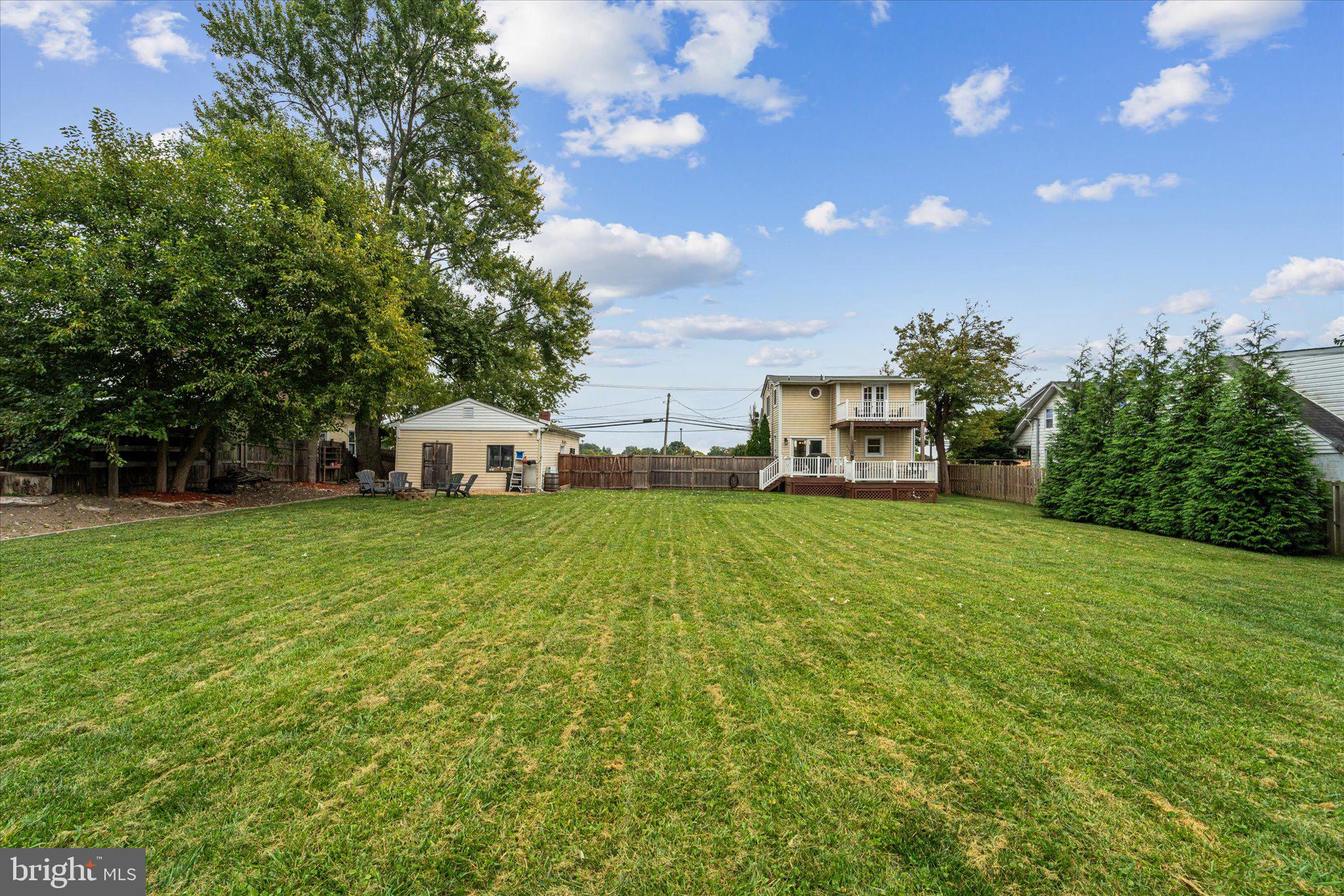26008 Ridge Rd