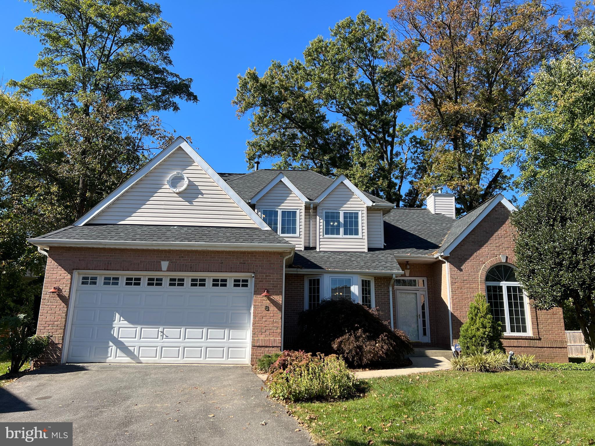8 Oceania Ave
