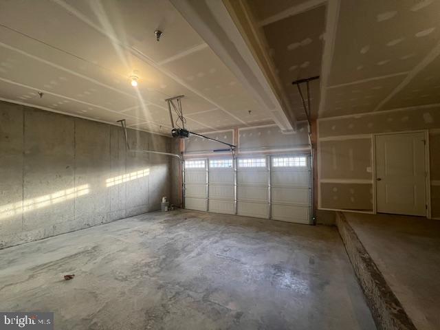10064 Lewis Dr