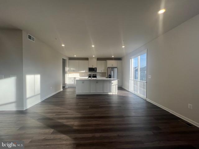 10064 Lewis Dr