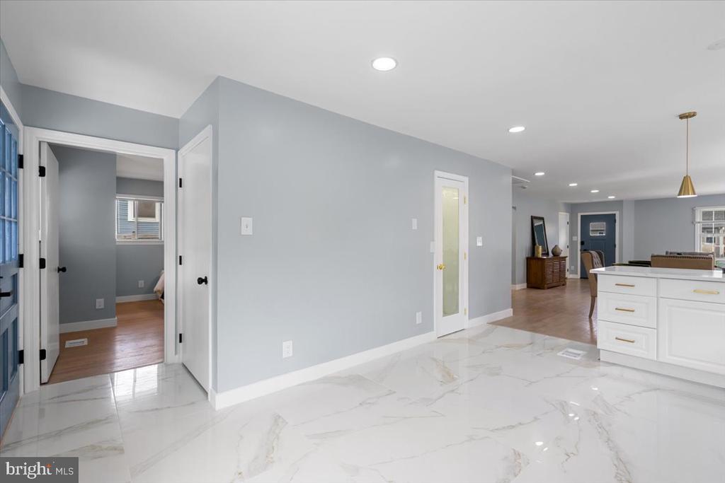 9506 Biltmore Dr