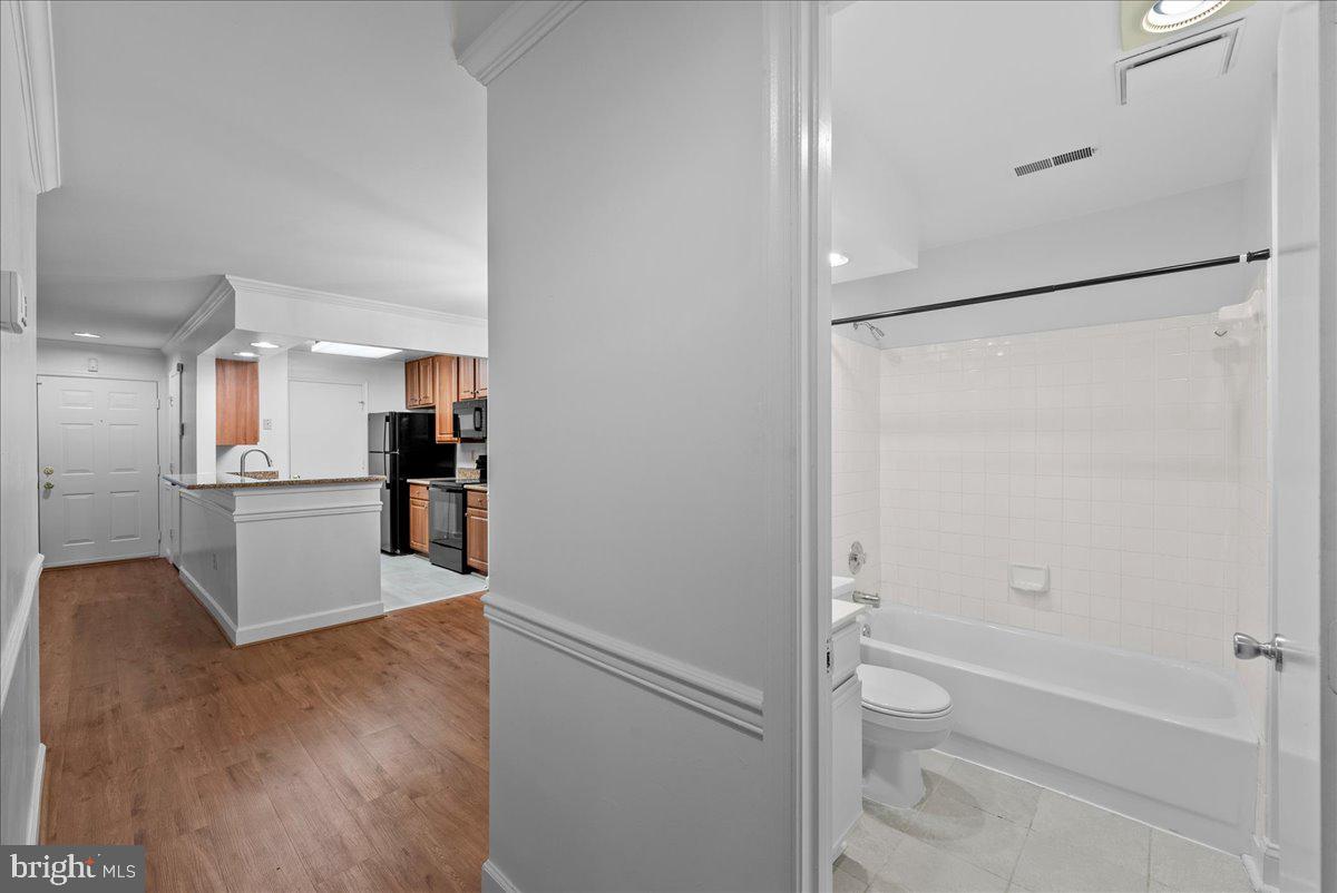 13601 Sir Thomas Way #2-C-24