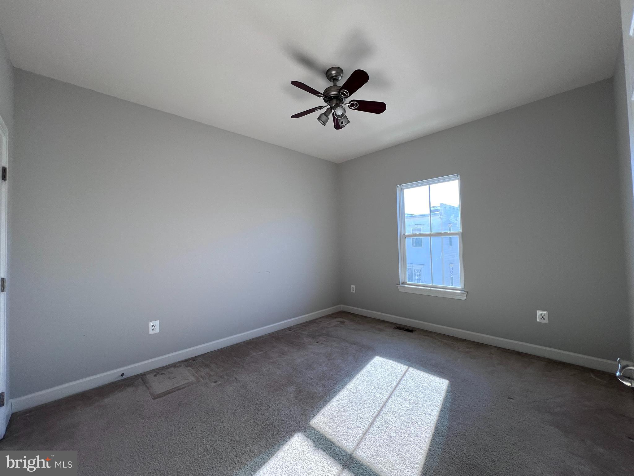 239 COMMUNITY CENTER AVE #239