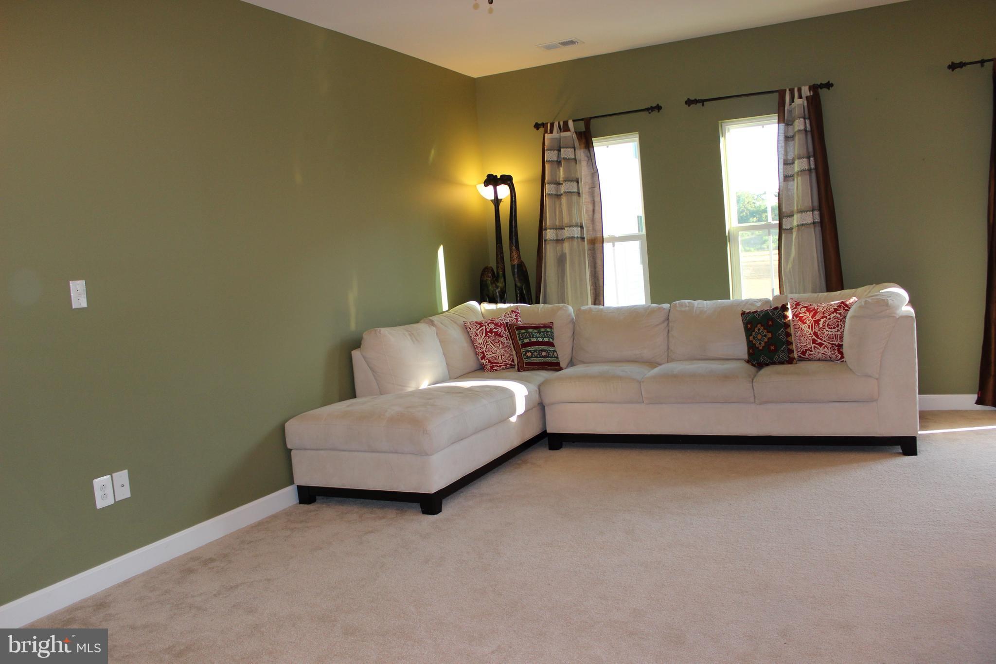 239 COMMUNITY CENTER AVE #239