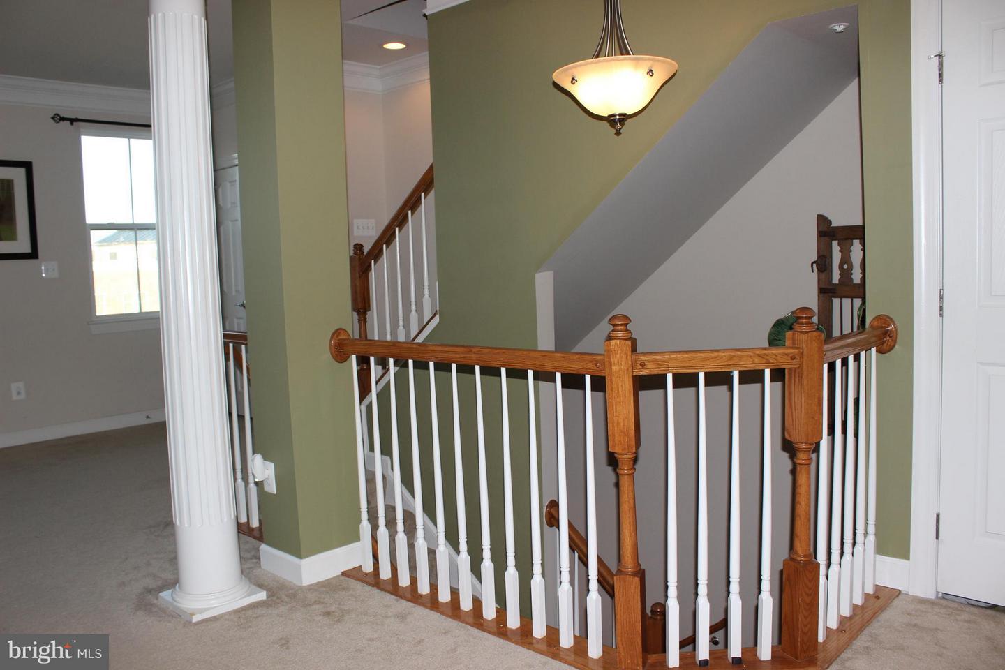 239 COMMUNITY CENTER AVE #239