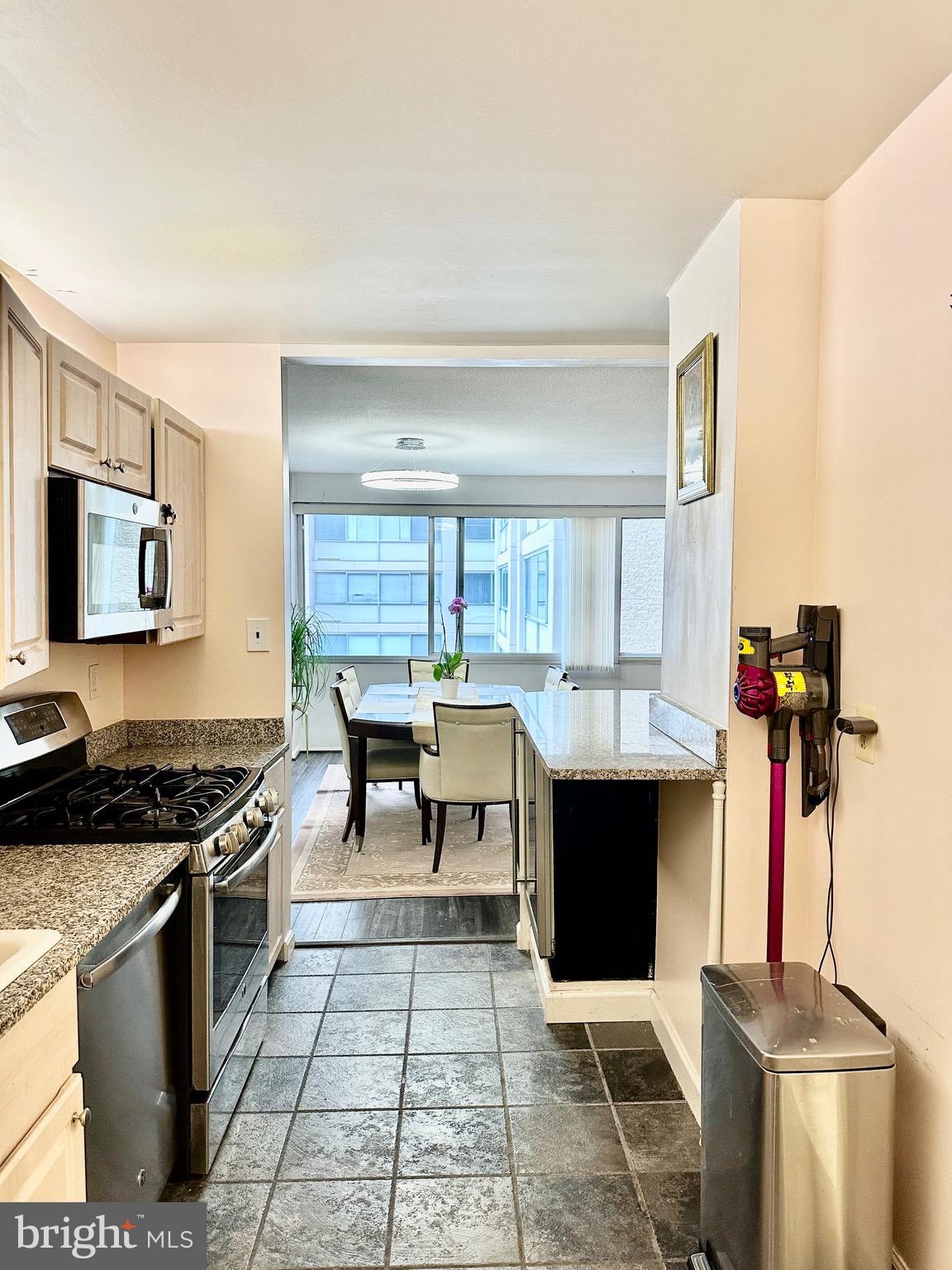 4515 Willard Ave #1915s