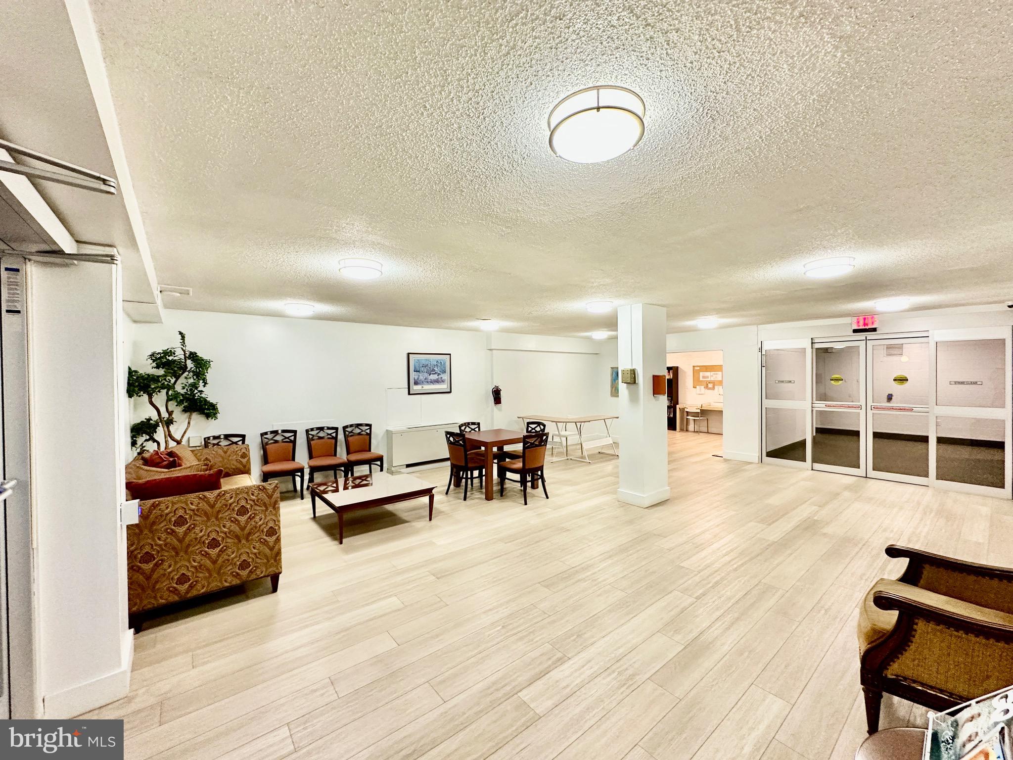 4515 Willard Ave #1915s