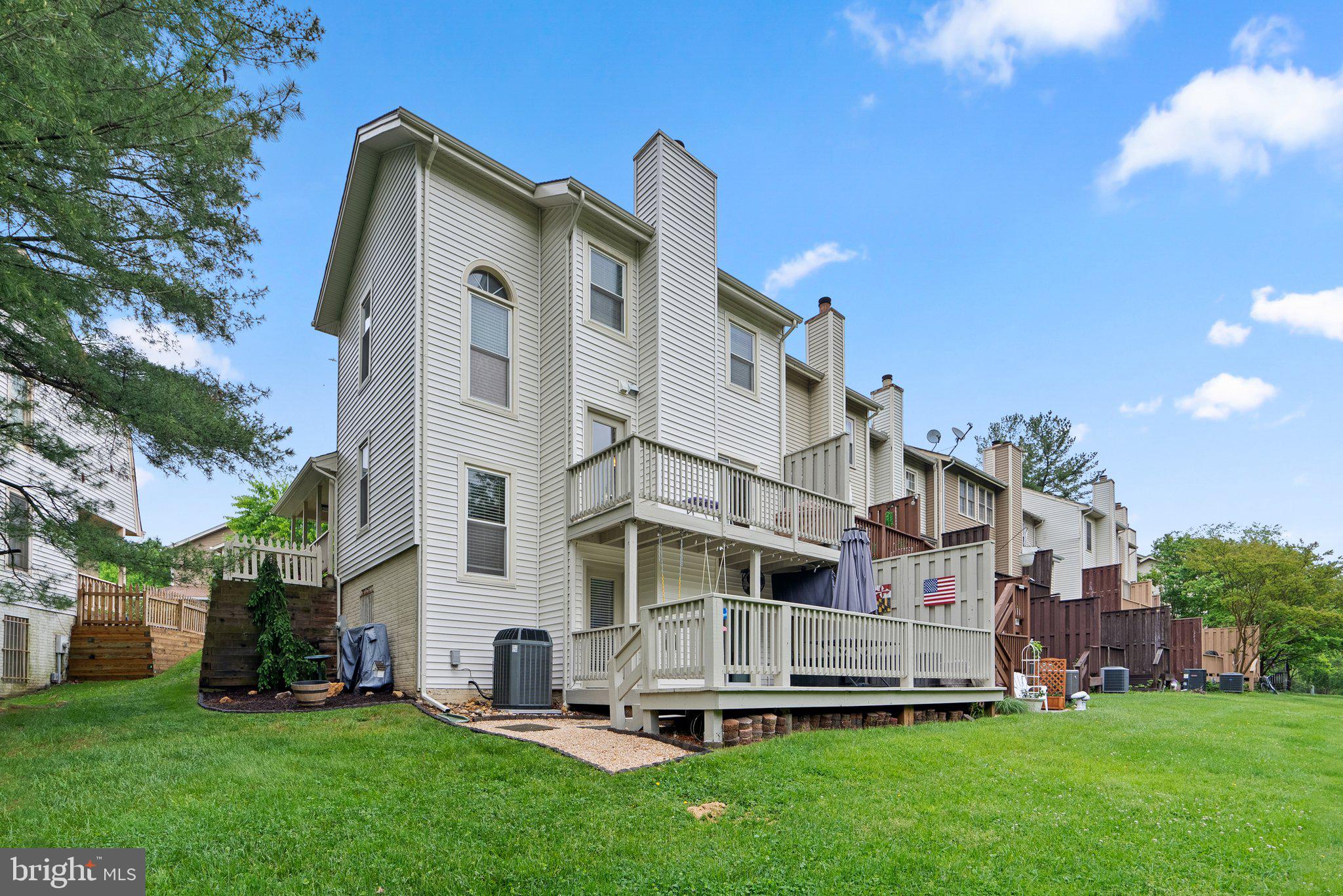 2015 Hickory Hill Ln