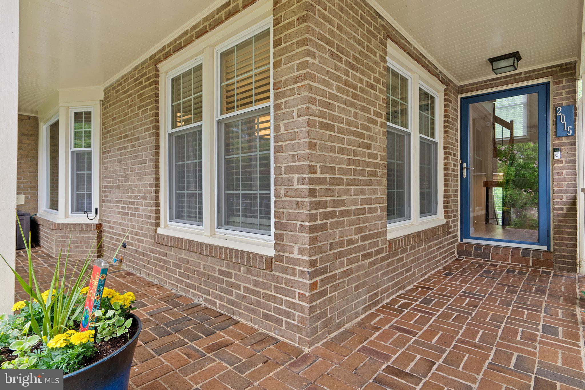 2015 Hickory Hill Ln