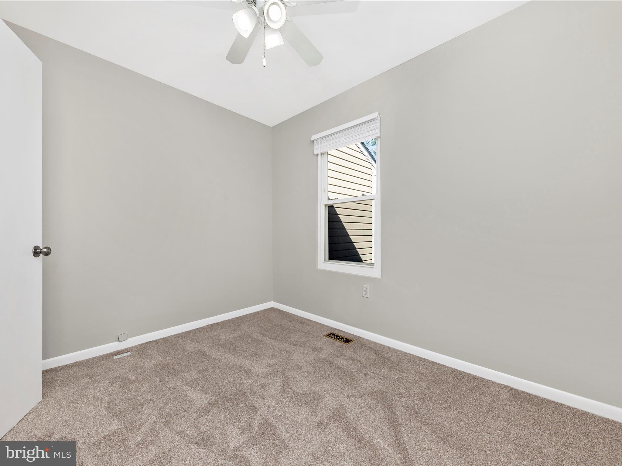 25 Wheatfield Ct