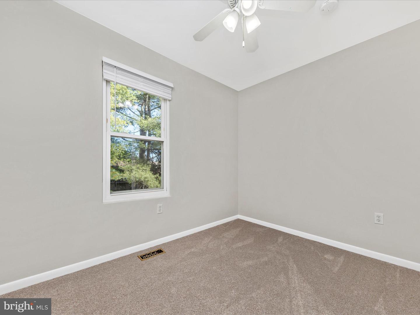 25 Wheatfield Ct