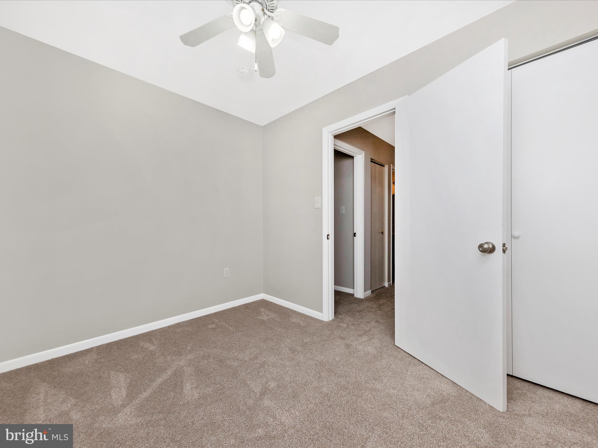 25 Wheatfield Ct