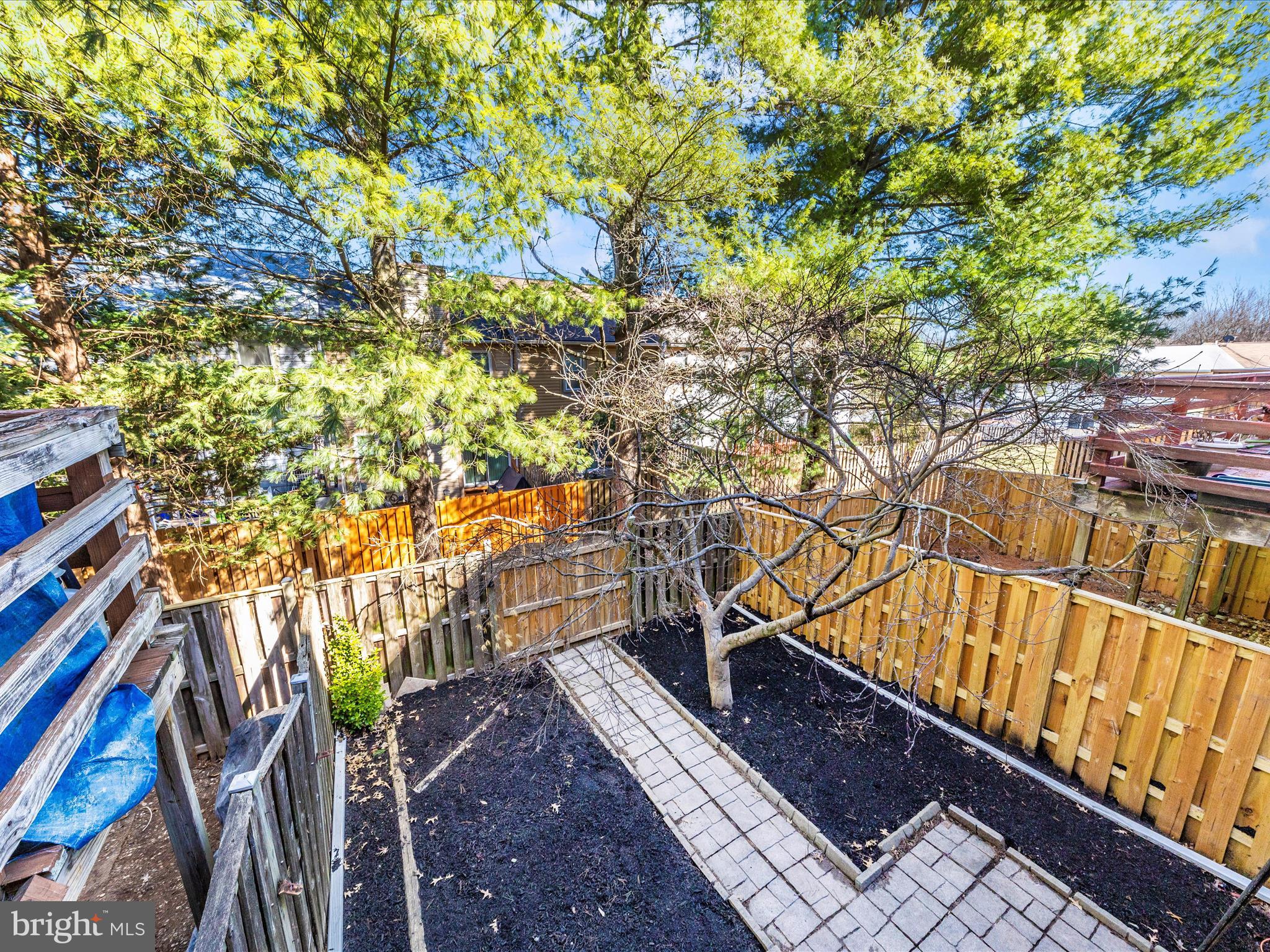 25 Wheatfield Ct