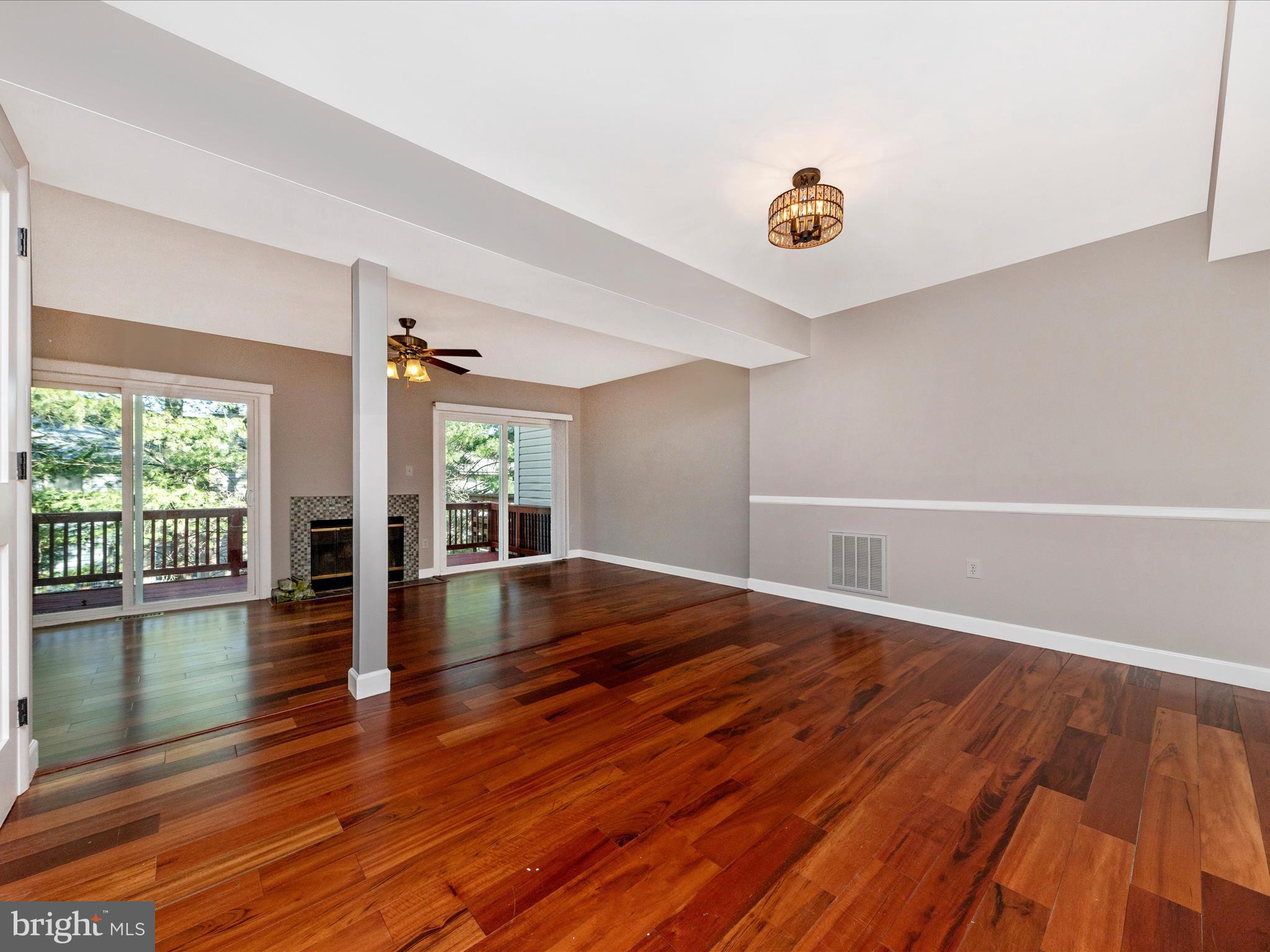 25 Wheatfield Ct