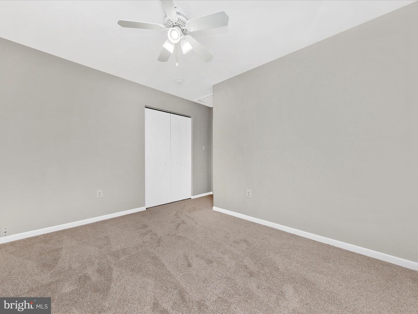 25 Wheatfield Ct