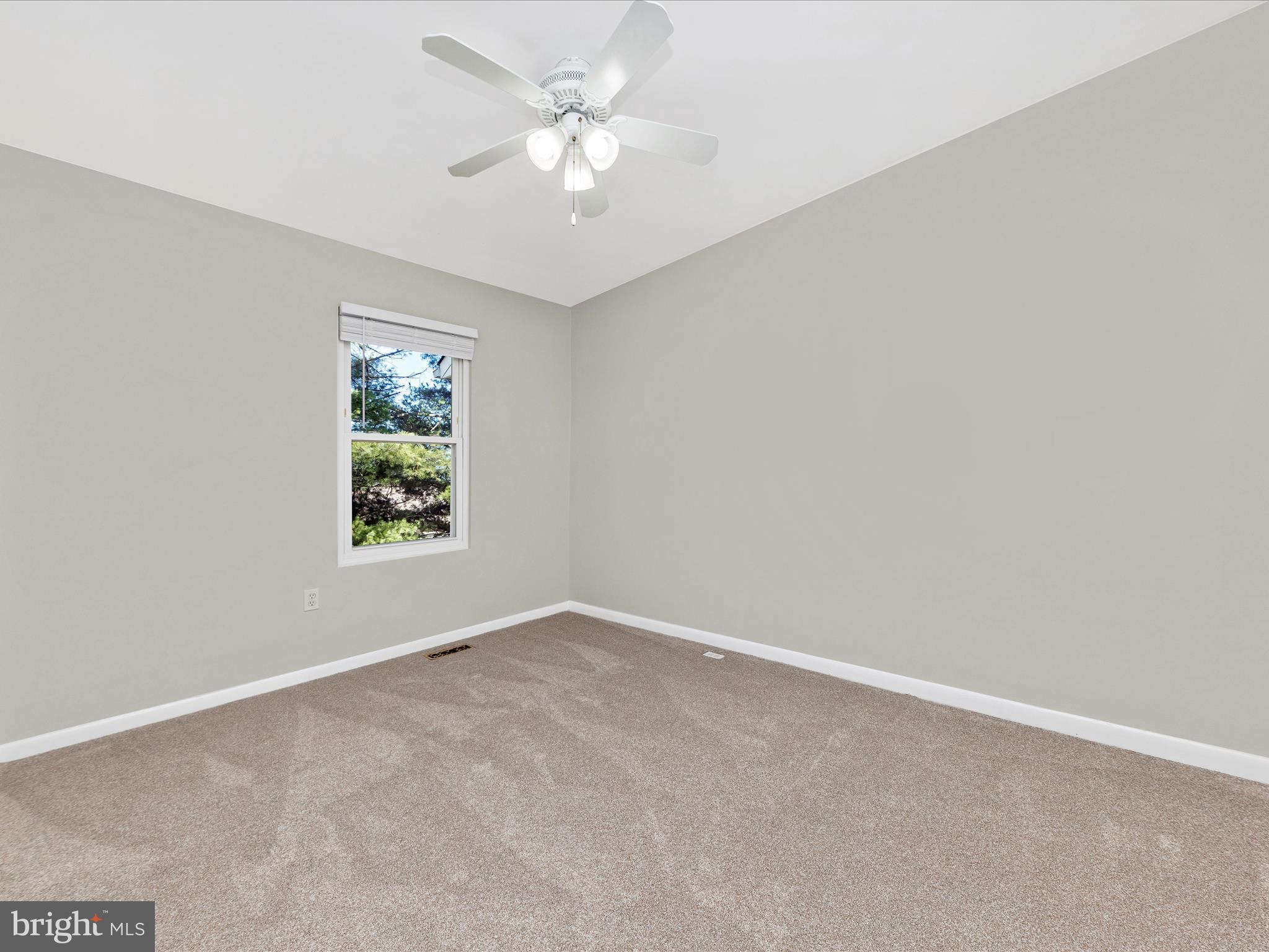 25 Wheatfield Ct