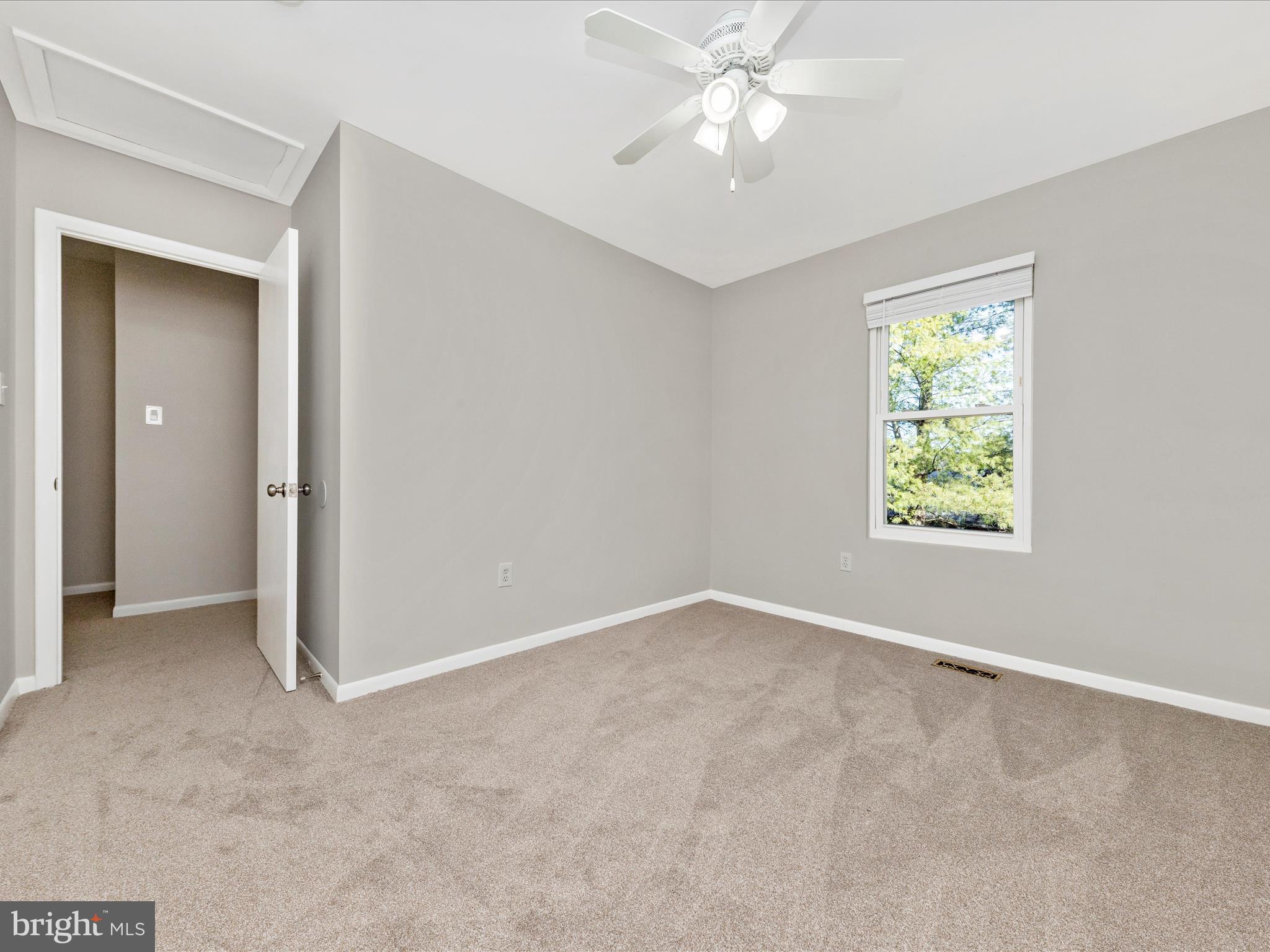 25 Wheatfield Ct
