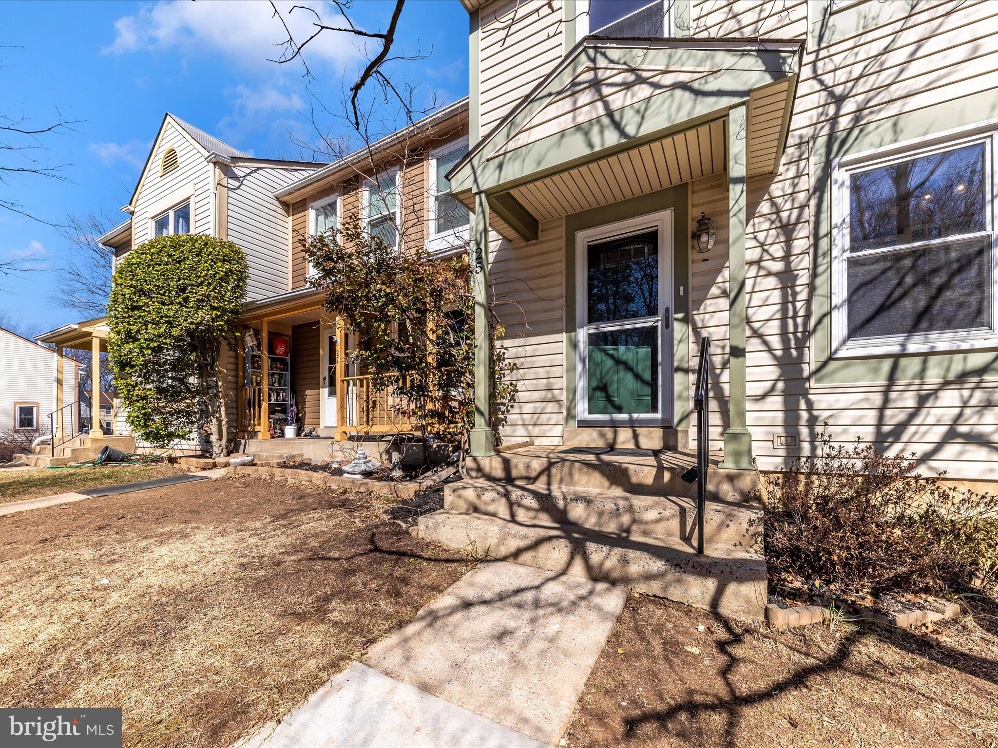 25 Wheatfield Ct