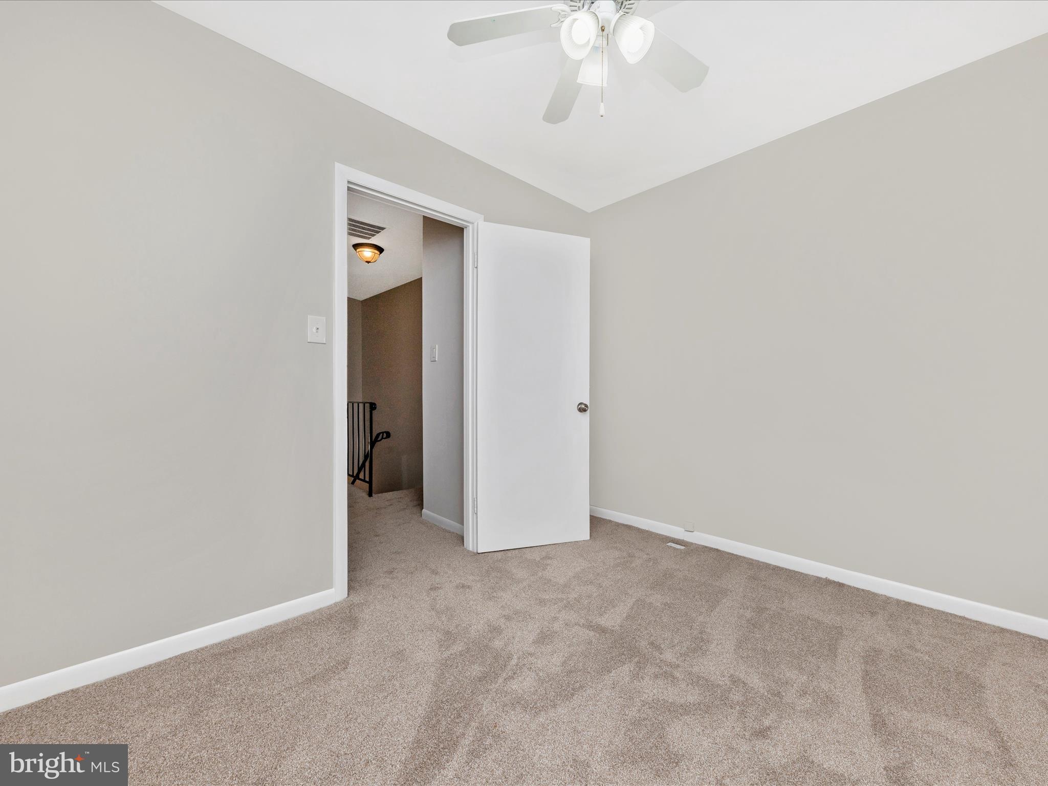 25 Wheatfield Ct