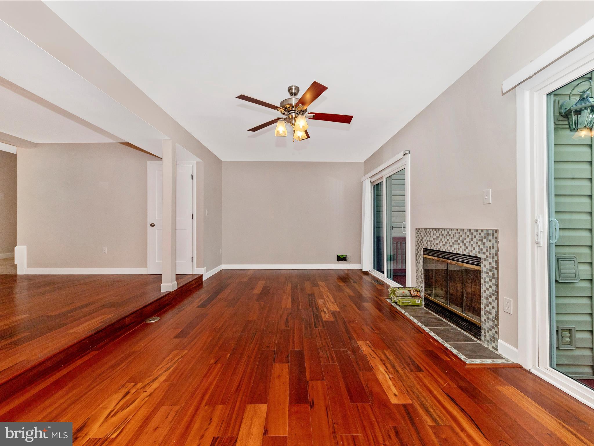 25 Wheatfield Ct