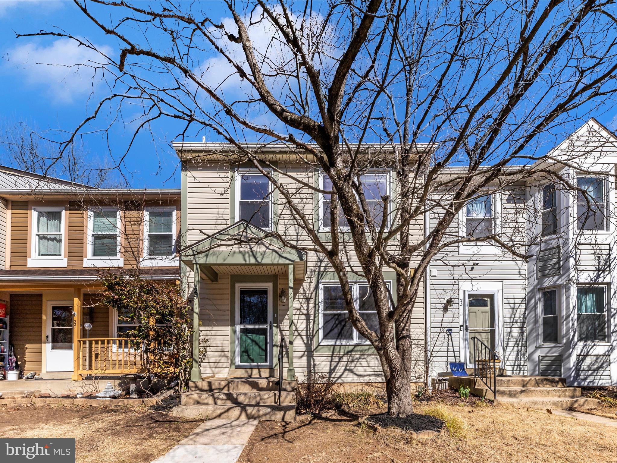 25 Wheatfield Ct