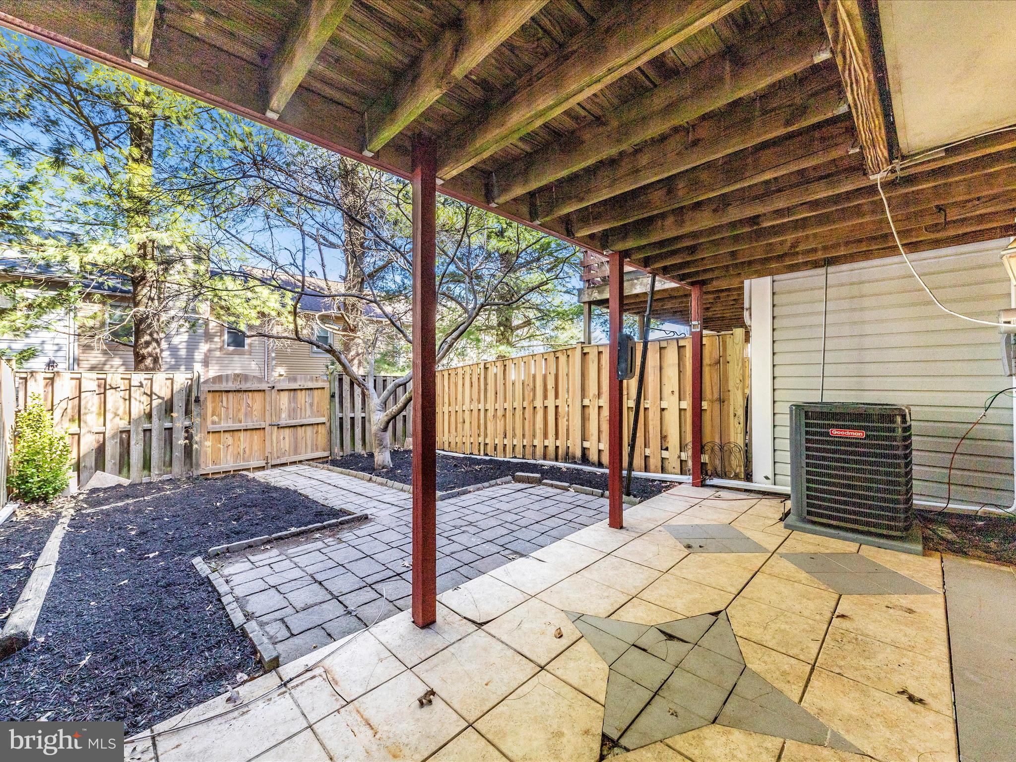 25 Wheatfield Ct